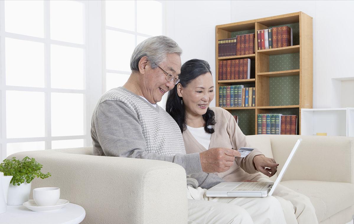 假如老年人也保持“同房”的习惯,谁受益更多?医生给你说清楚