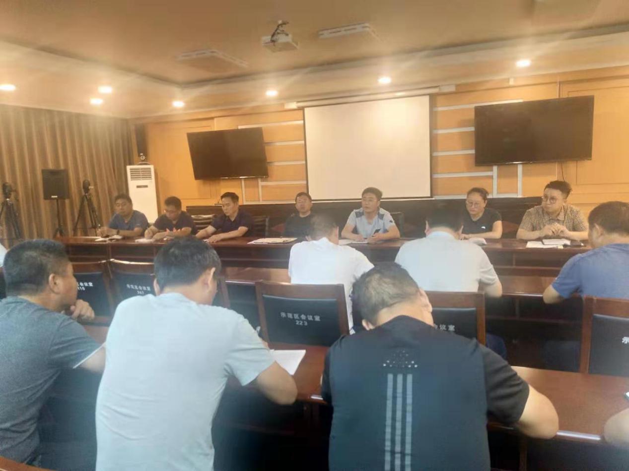 够狂！焦作一干部不许*妇情**跟老公睡，将消息误发到微信群