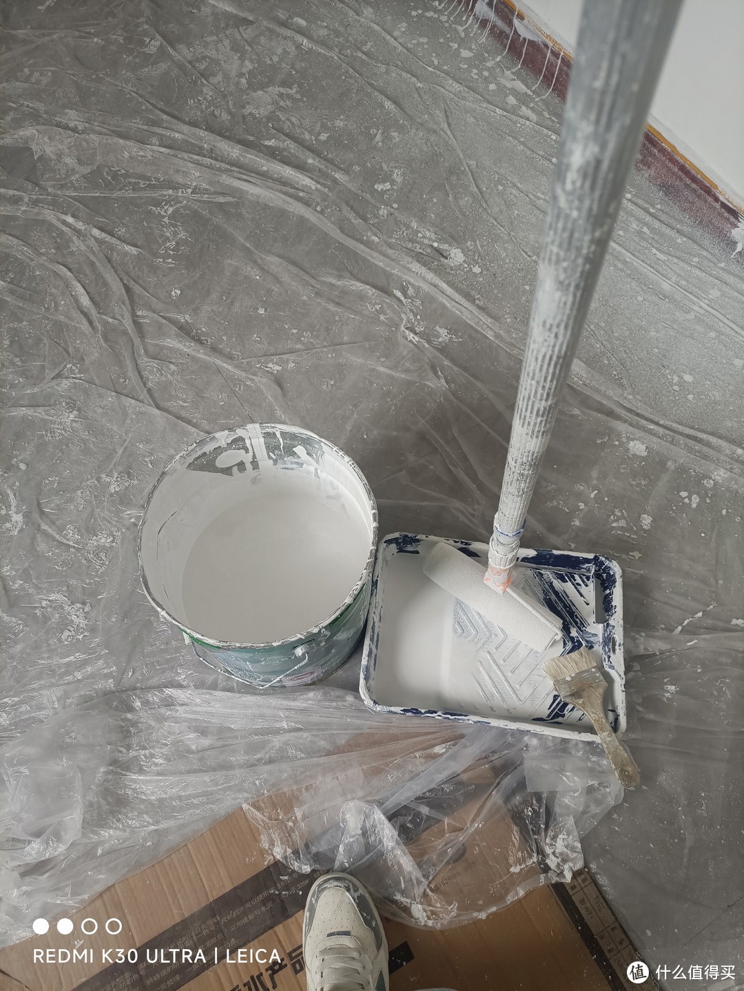 118平全屋乳胶漆多少钱,119平米四房一厅做乳胶漆要多少钱