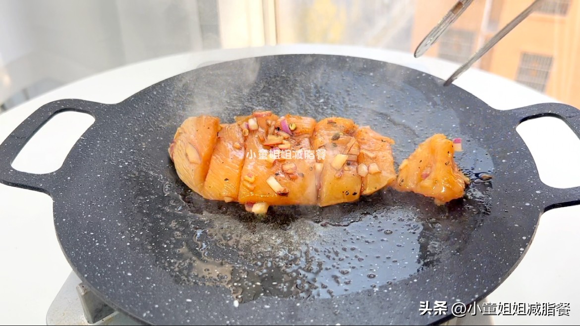 减肥吃两斤鸡胸肉,减肥吃一斤鸡胸肉可以吗