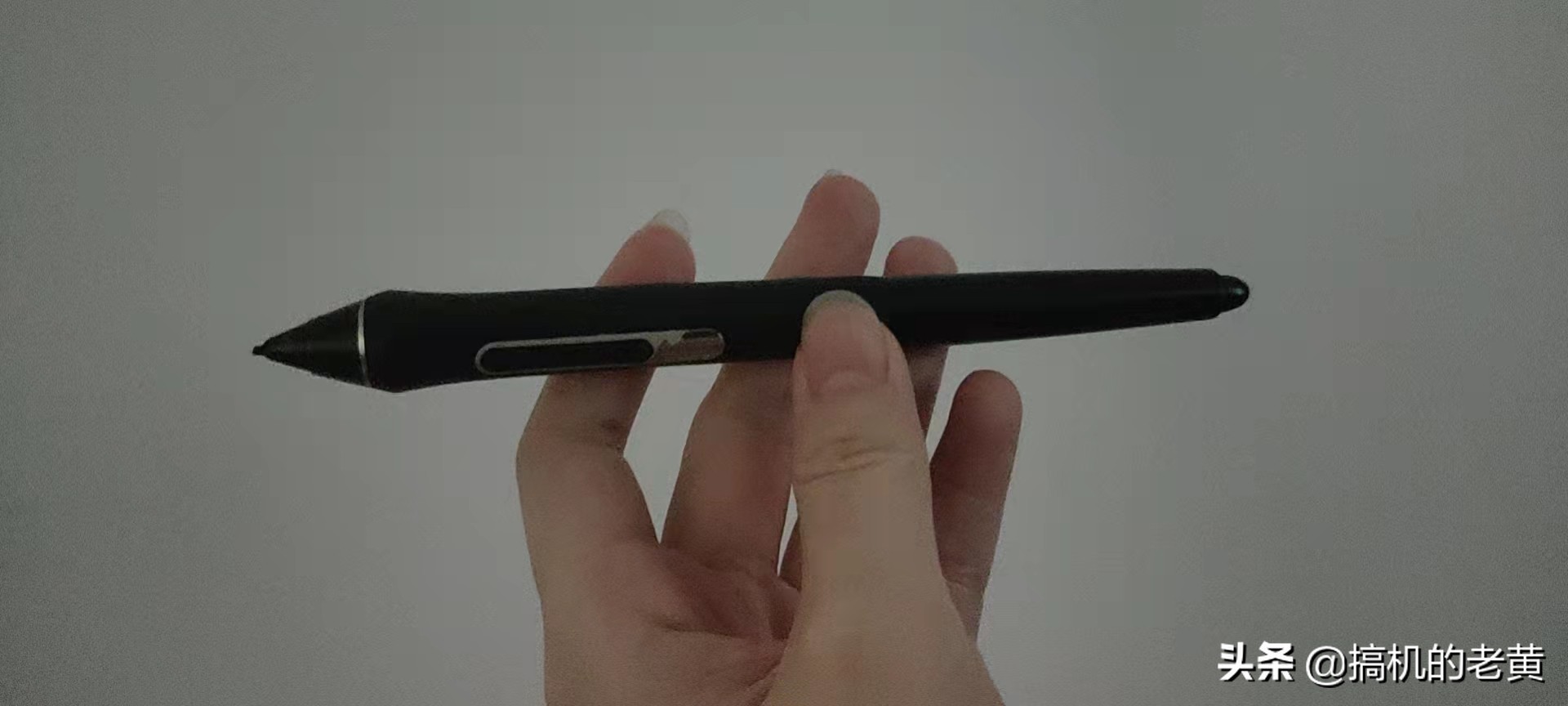 手绘板和ipad板绘哪个好用,手绘屏新手入门推荐