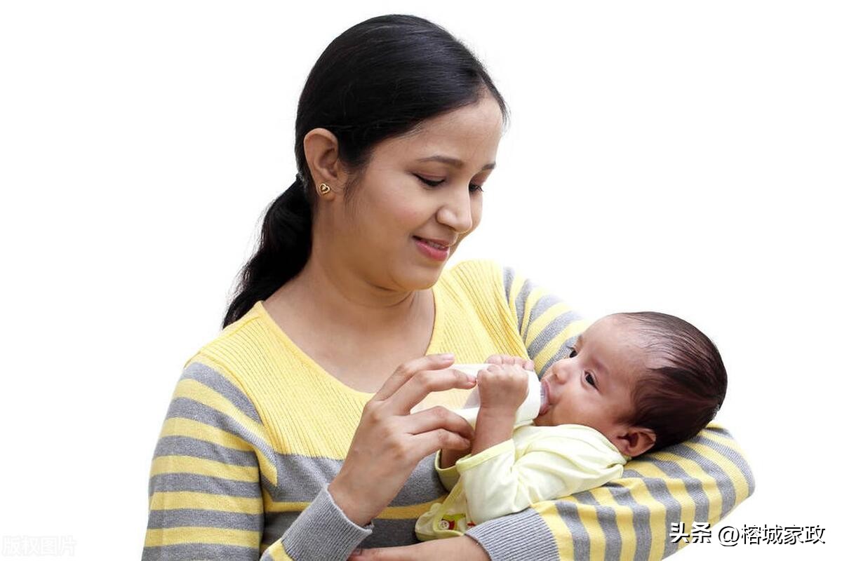 新生儿呛奶的原因及解决办法,新生儿呛奶的急救方法有几种