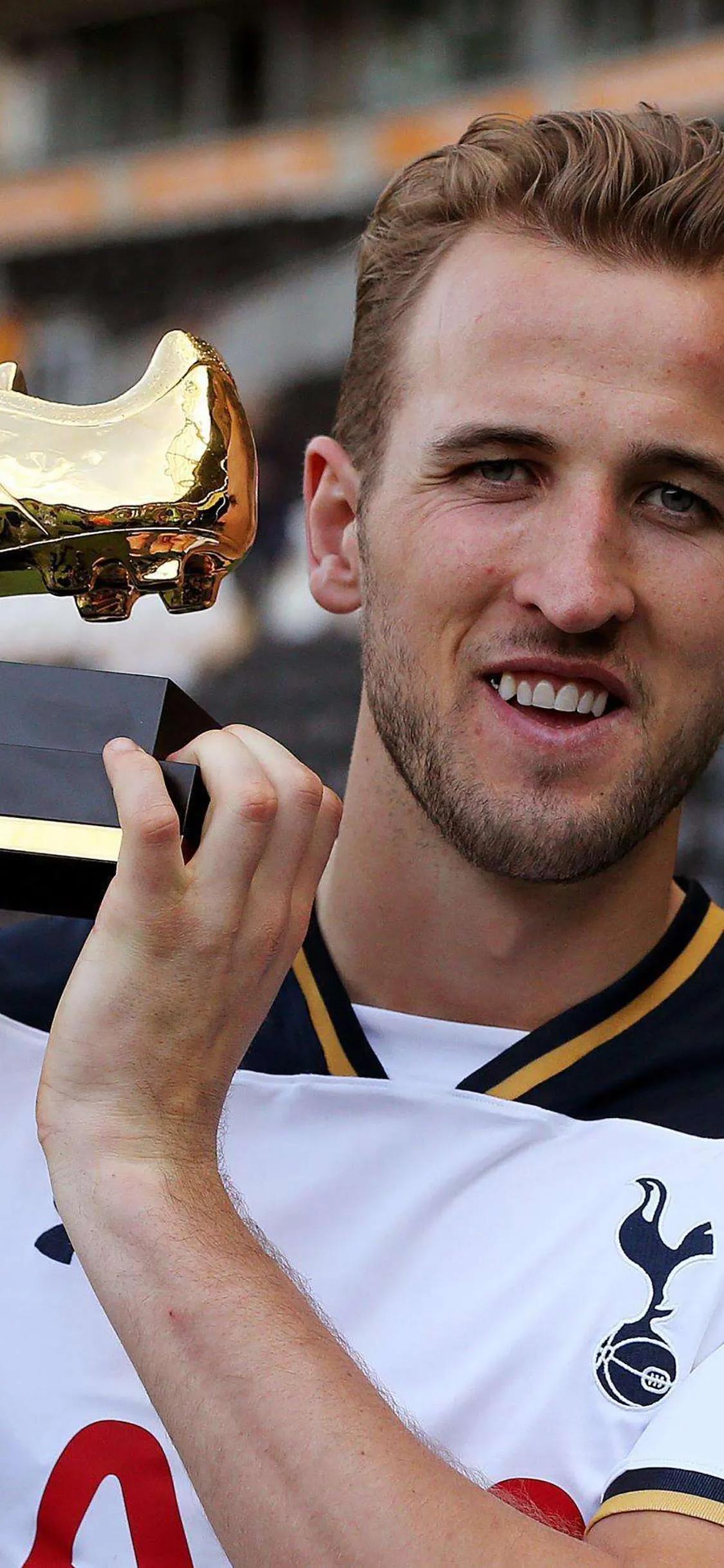 足球壁纸拼接多图,球星壁纸足球