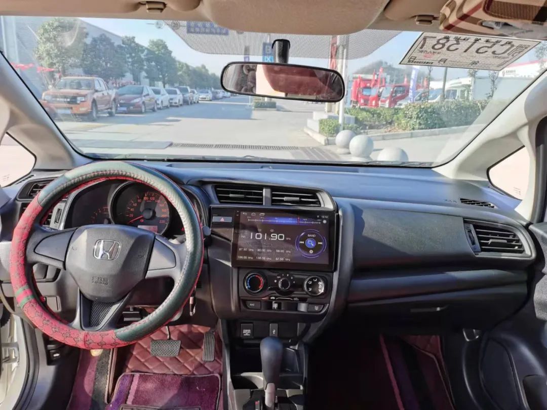 十堰龙信国际汽车城在哪里,十堰龙信国际汽车城二手车厢货车