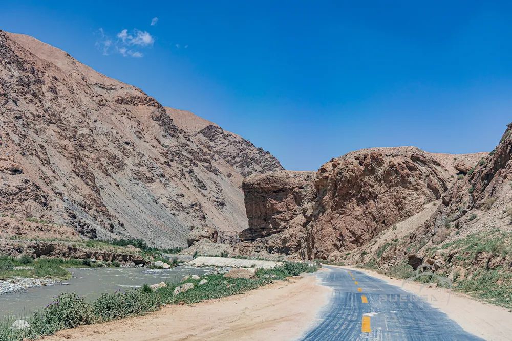 路过*疆新**的那些地方02（很南，很难，*疆新**行12）