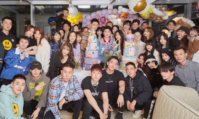 张大大为什么去娱乐圈,张大大为什么认识这么多女艺人