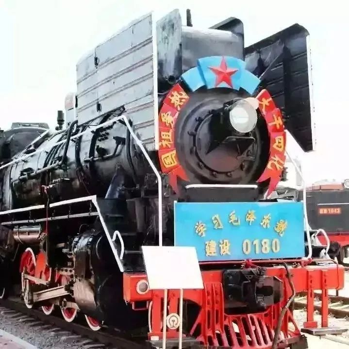 中国蒸汽机车合集,最震撼铁路蒸汽机车视频