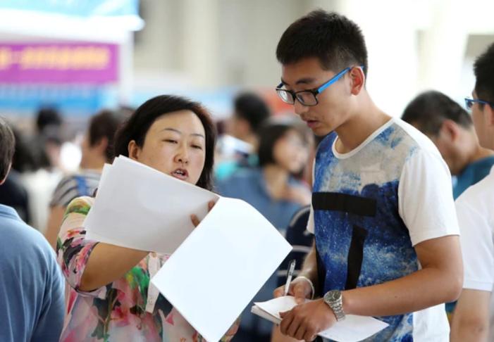 张雪峰老师个人不推荐的专科专业,张雪峰老师推荐大专生报什么专业