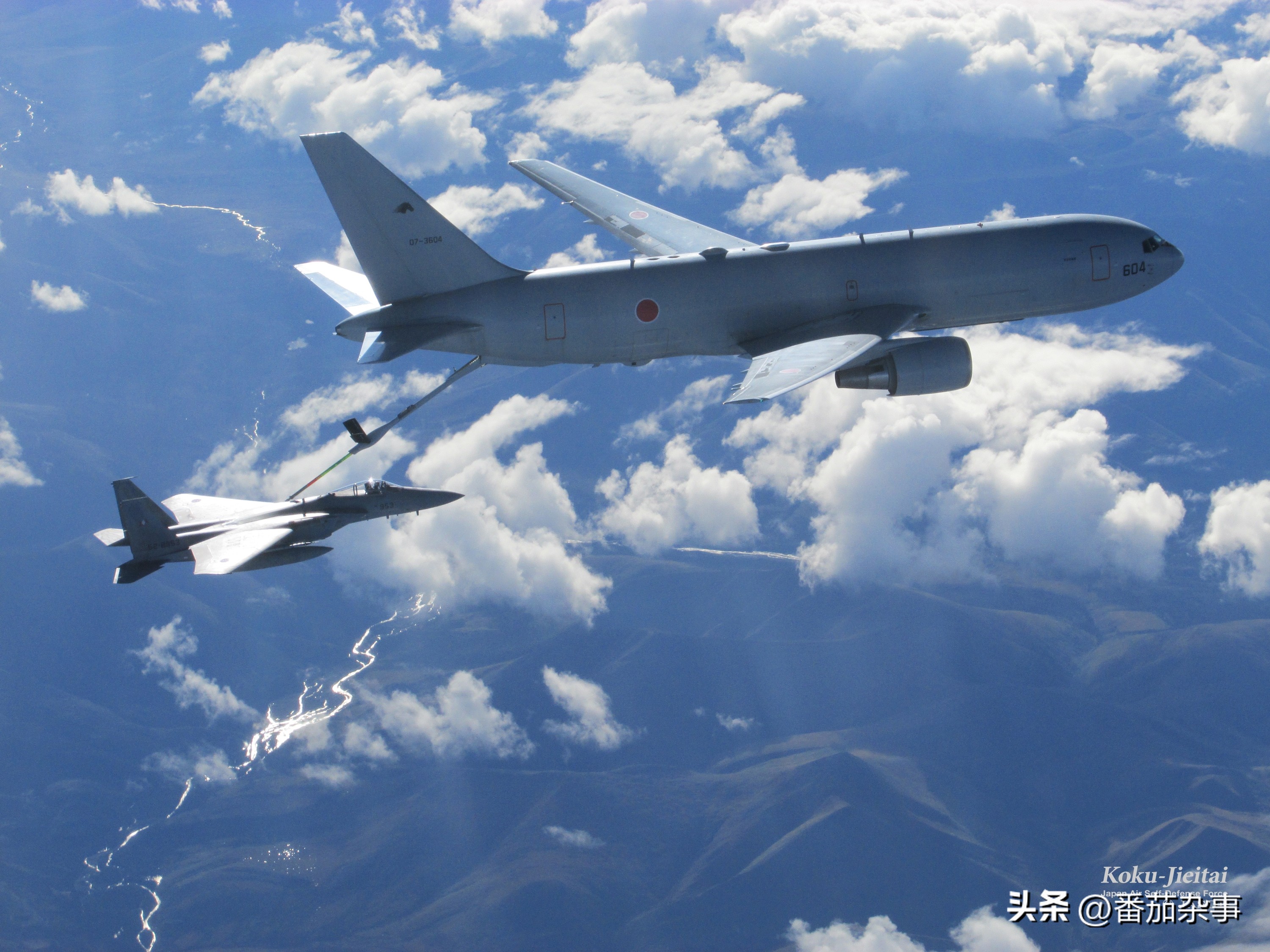 空自航程倍增器KC-767空中加油机（图集）