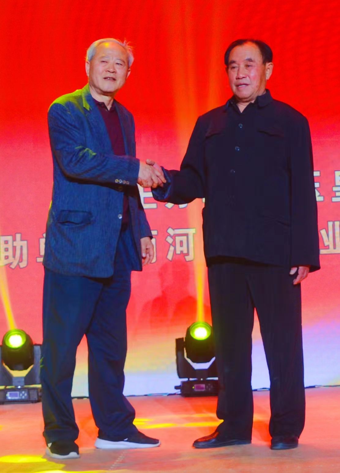 班长犯错误被撤职,班长犯错了被撤职了