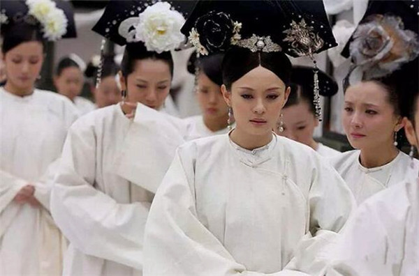 清朝灭亡100年后还有人在守皇陵吗,清朝灭亡111年为何还有人守皇陵