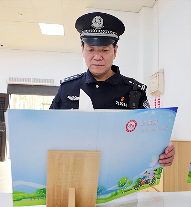 “名侦探”“寻物哥”“找包王”，为什么这3位民警被起“绰号”？