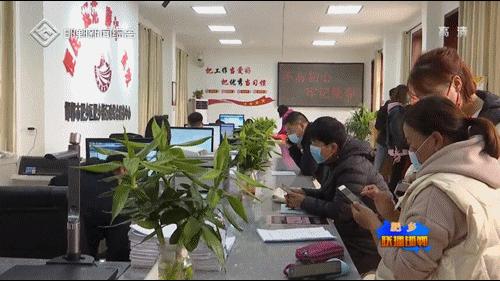 农村党员党史学习教育工作安排,青罕镇推动党史学习教育走深走实