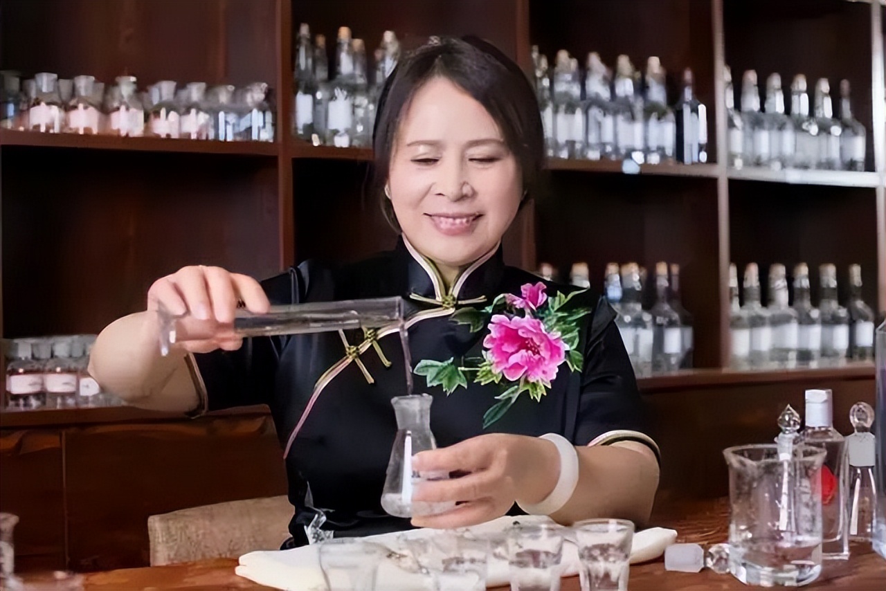 原浆和勾兑哪个好喝,泰山原浆7号是勾兑酒吗