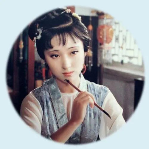 咏柳古诗杨柳,山村咏柳诗