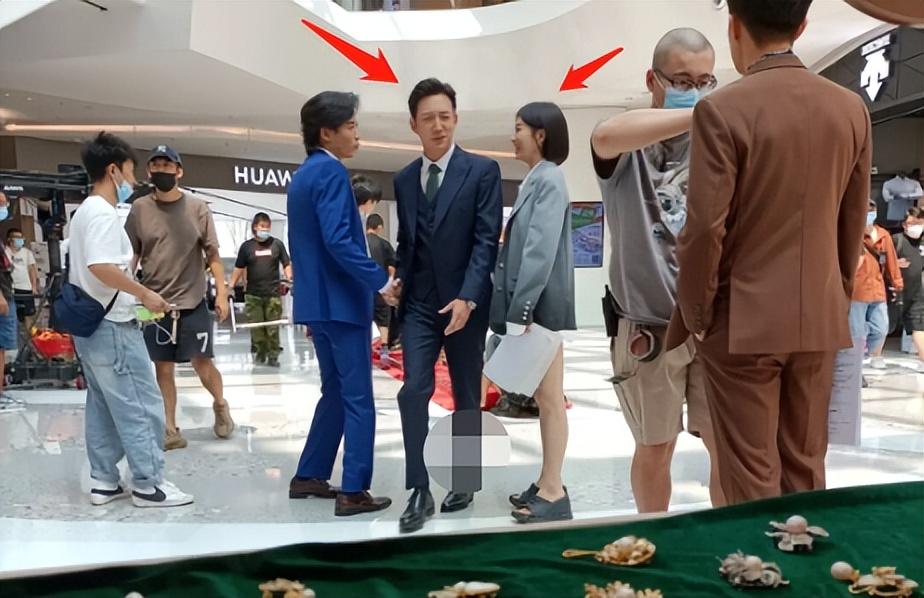 秦岚高清身材图片,秦岚个人资料和图片