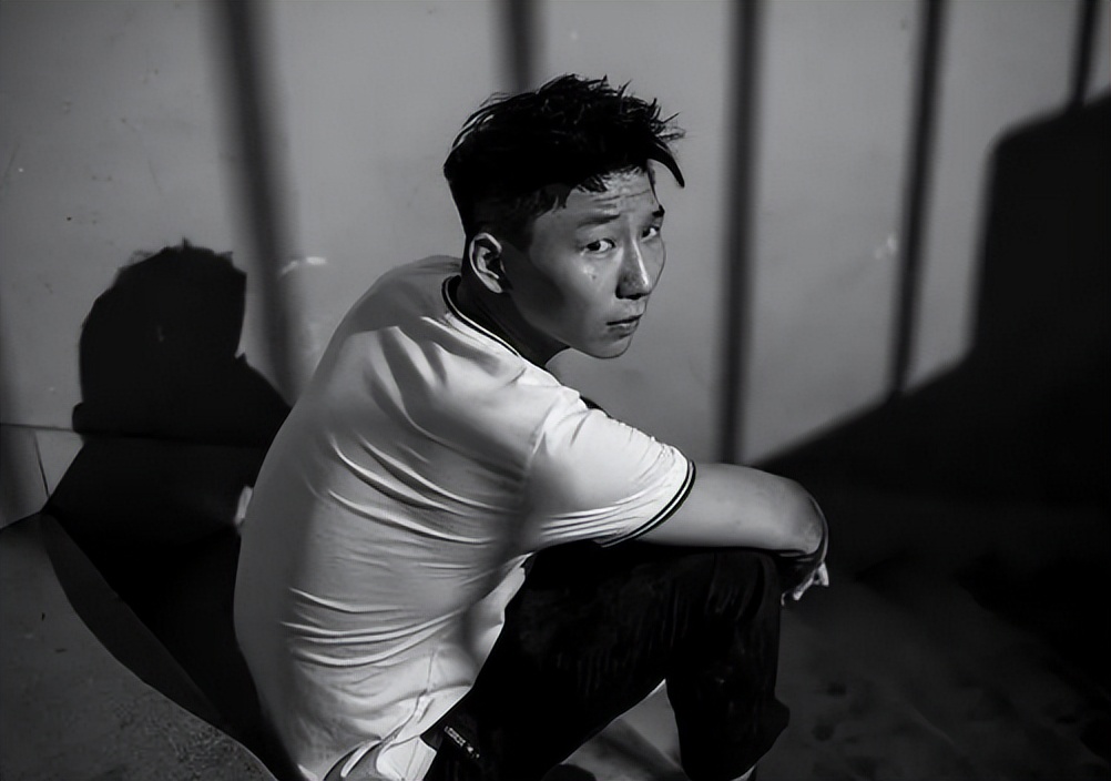 阿如那《狂飙》演技炸裂，曾片场吓懵导演邓超，或将成下一个黄渤