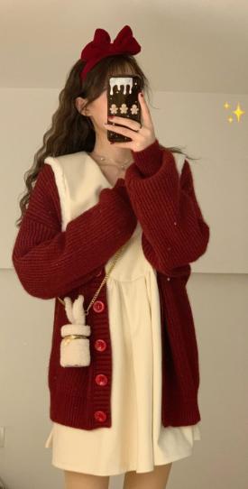 新年穿搭分享多种风格任你选择 (新年穿搭复古穿搭)