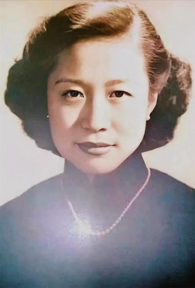 杨振宁有过两段婚姻,杨振宁人生中有几次婚姻