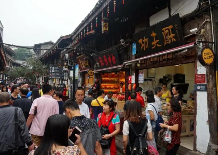 重庆美食街排行榜前十名,重庆有哪些必去的美食街