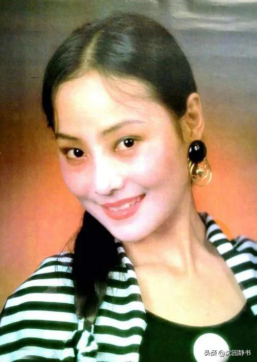 长得貌美如花演技不温不火女星,女明星惊艳时光的盛世美颜