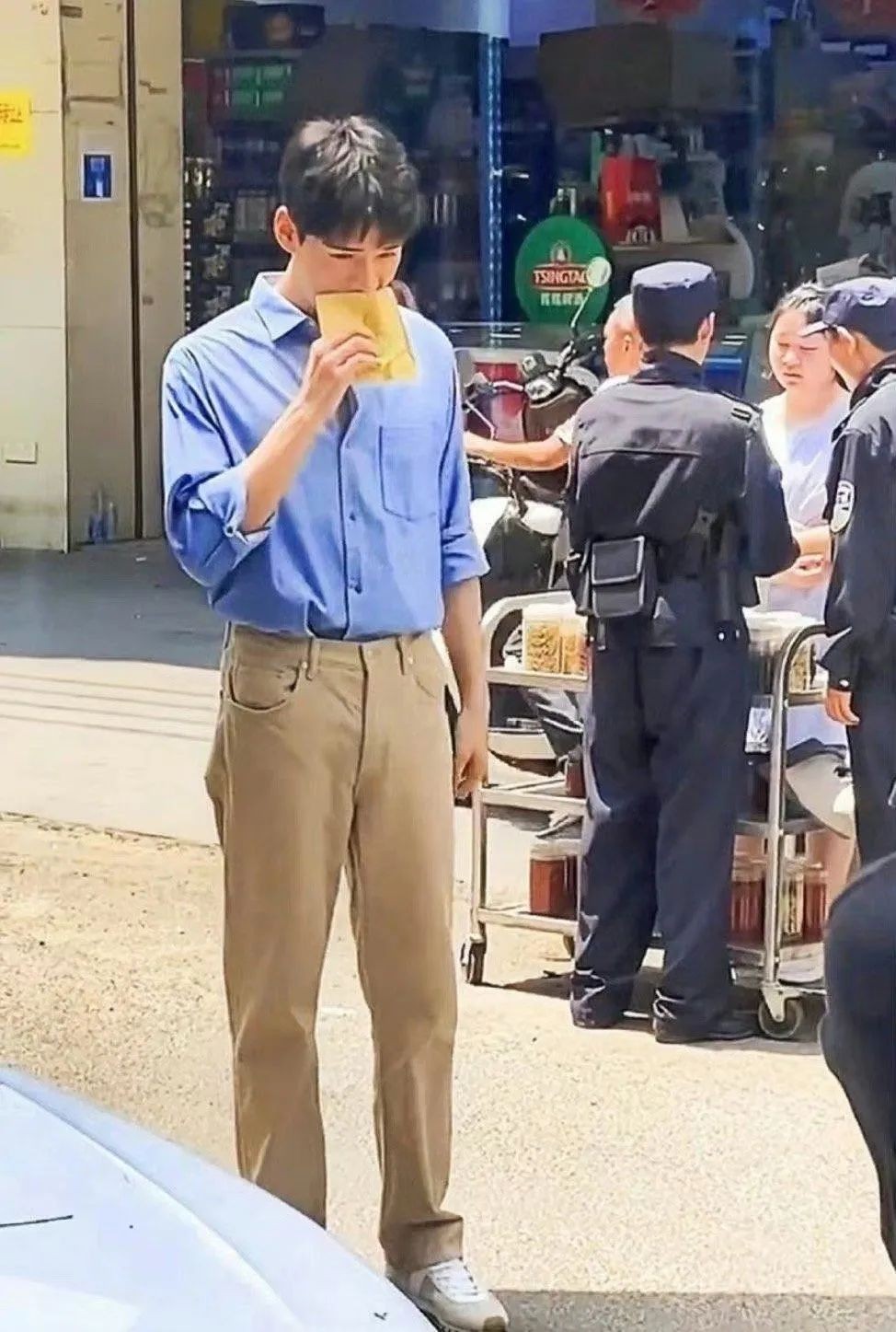 能把卡其色裤穿好的男人，都是穿搭小天才，太受欢迎了！