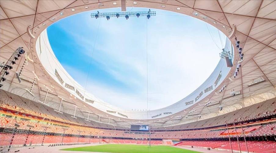 耗费1.18亿打造的鸟巢,15年耗资100亿美元