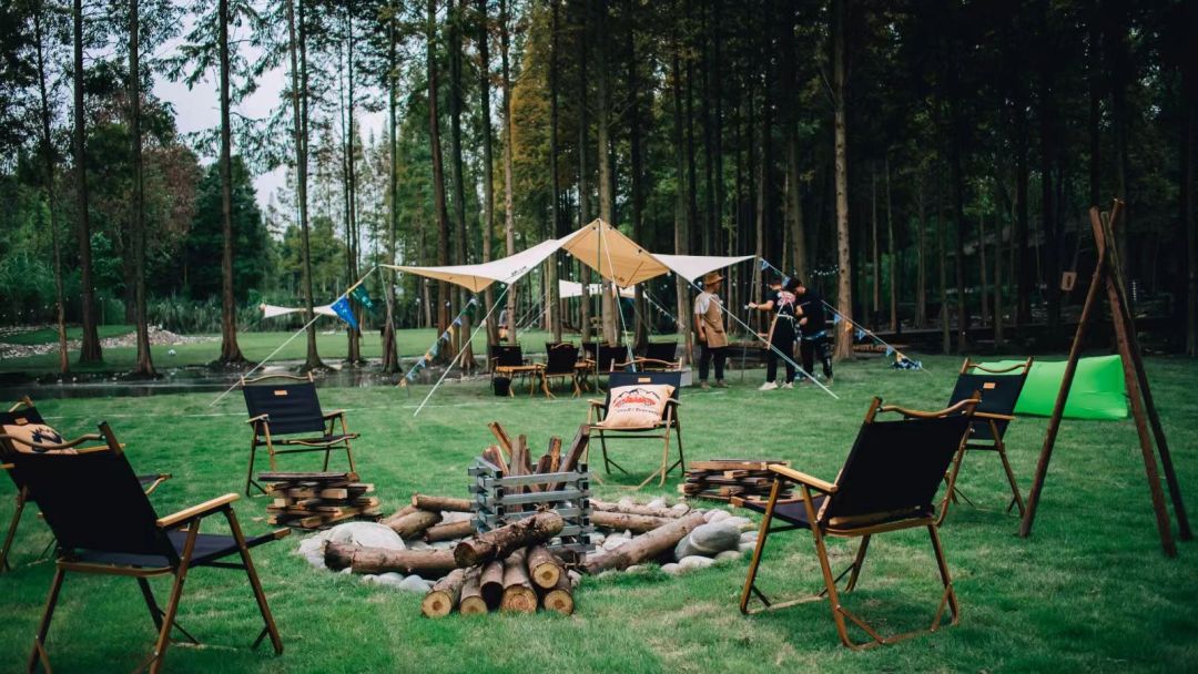 1h直达超好耍露营地！这五处秘密基地出片率100%，带你在星空下篝火旁，拥抱元气秋日大自然~