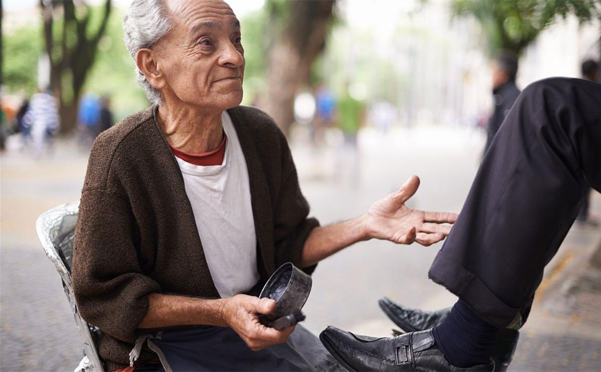 48岁大姐来相亲震惊63岁大爷,65岁大爷相亲提出要求