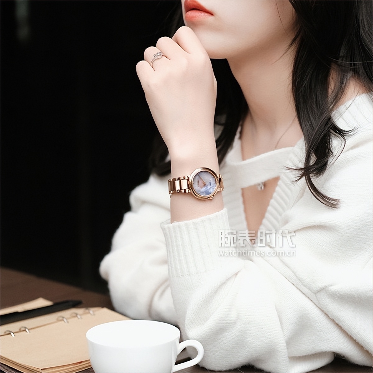 黄景瑜西铁城同款,黄景瑜戴的是什么手表