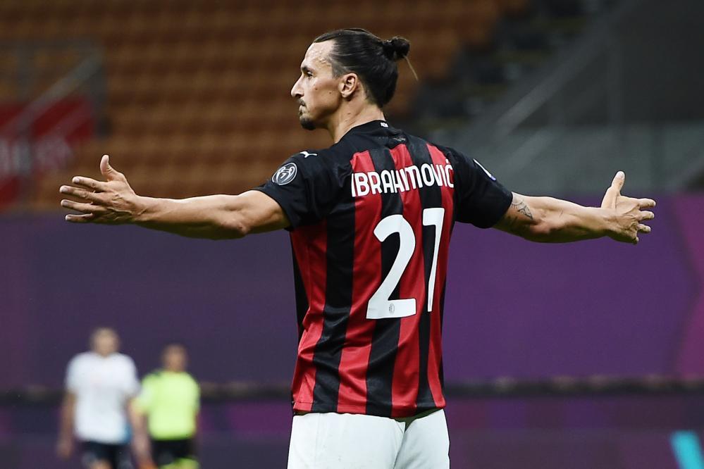 c罗12次战伊布取胜5次伊布仅赢1场,伊布30岁之后进球数