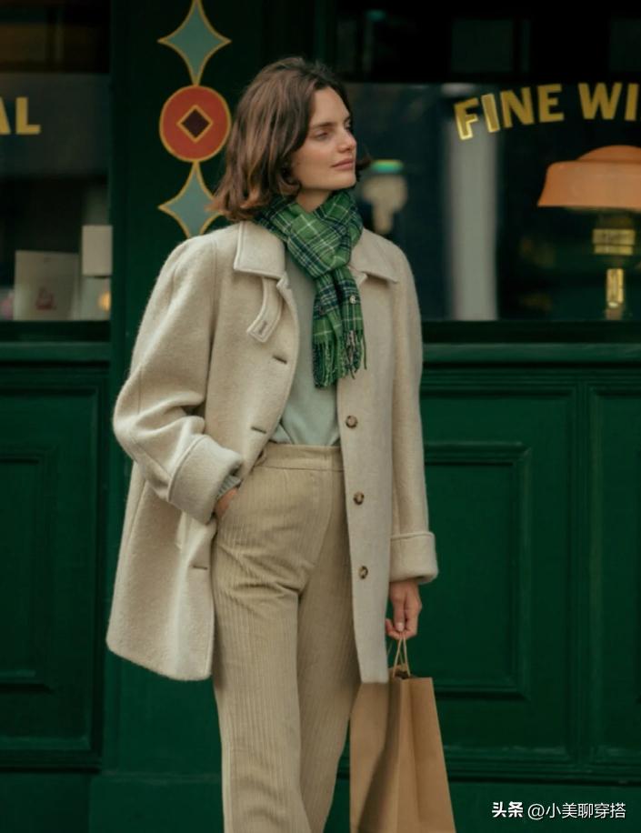 冬季复古法式穿搭女高级感,冬天法式风搭配穿在身上出街