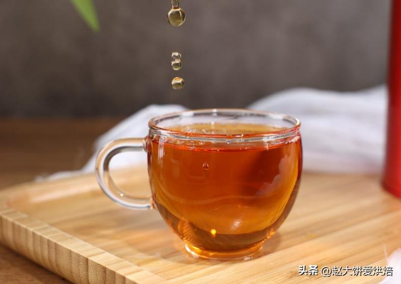 茶叶放一年多了还能喝吗,放了很多年的茶叶能喝吗有害吗