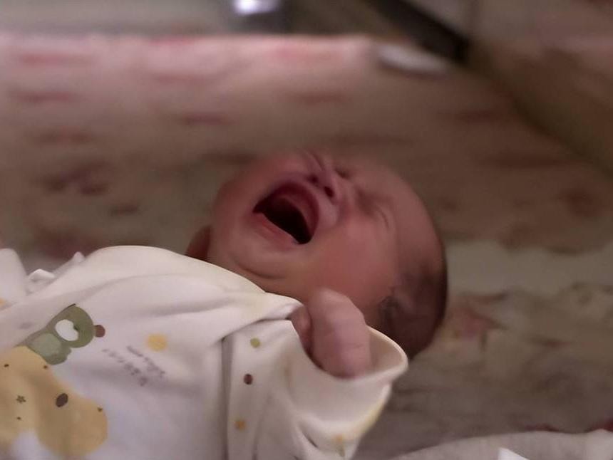 婴儿出生犯毒瘾,新生儿犯毒瘾