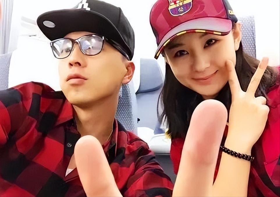 李小萌王雷国家几级演员,王雷李小萌升级爸妈