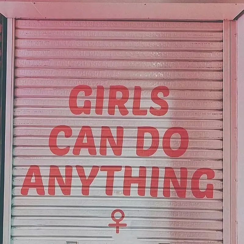 微信朋友圈背景图动态教程,背景图朋友圈高级感简约风