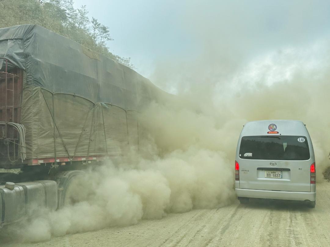 如何乘坐中老铁路到老挝,乘坐中老铁路怎么通关