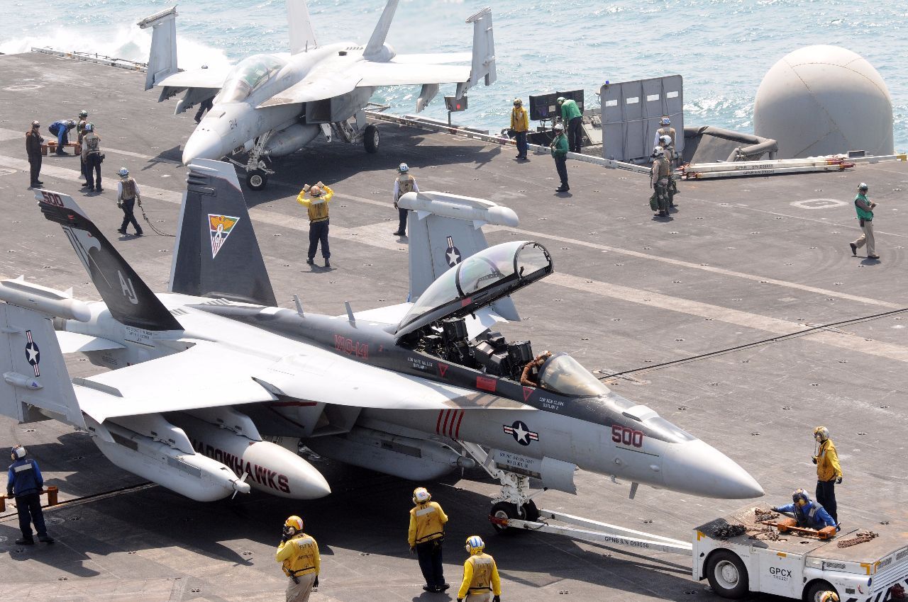 怪不得白宫想让俄乌一直打下去！稳赚170亿，美国*火军**商*力暴**捞钱