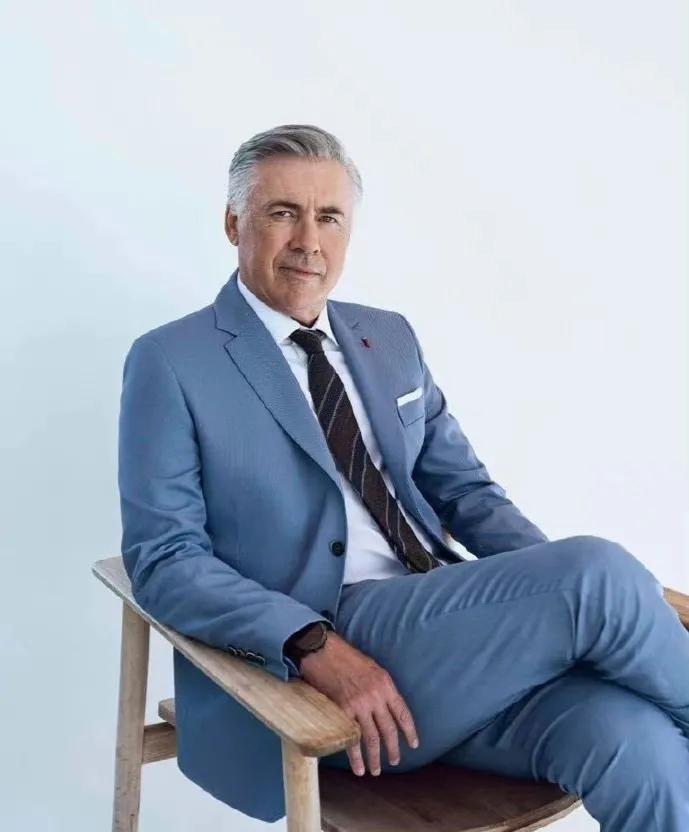 安切洛蒂世界波,安切洛蒂霍拉布斯