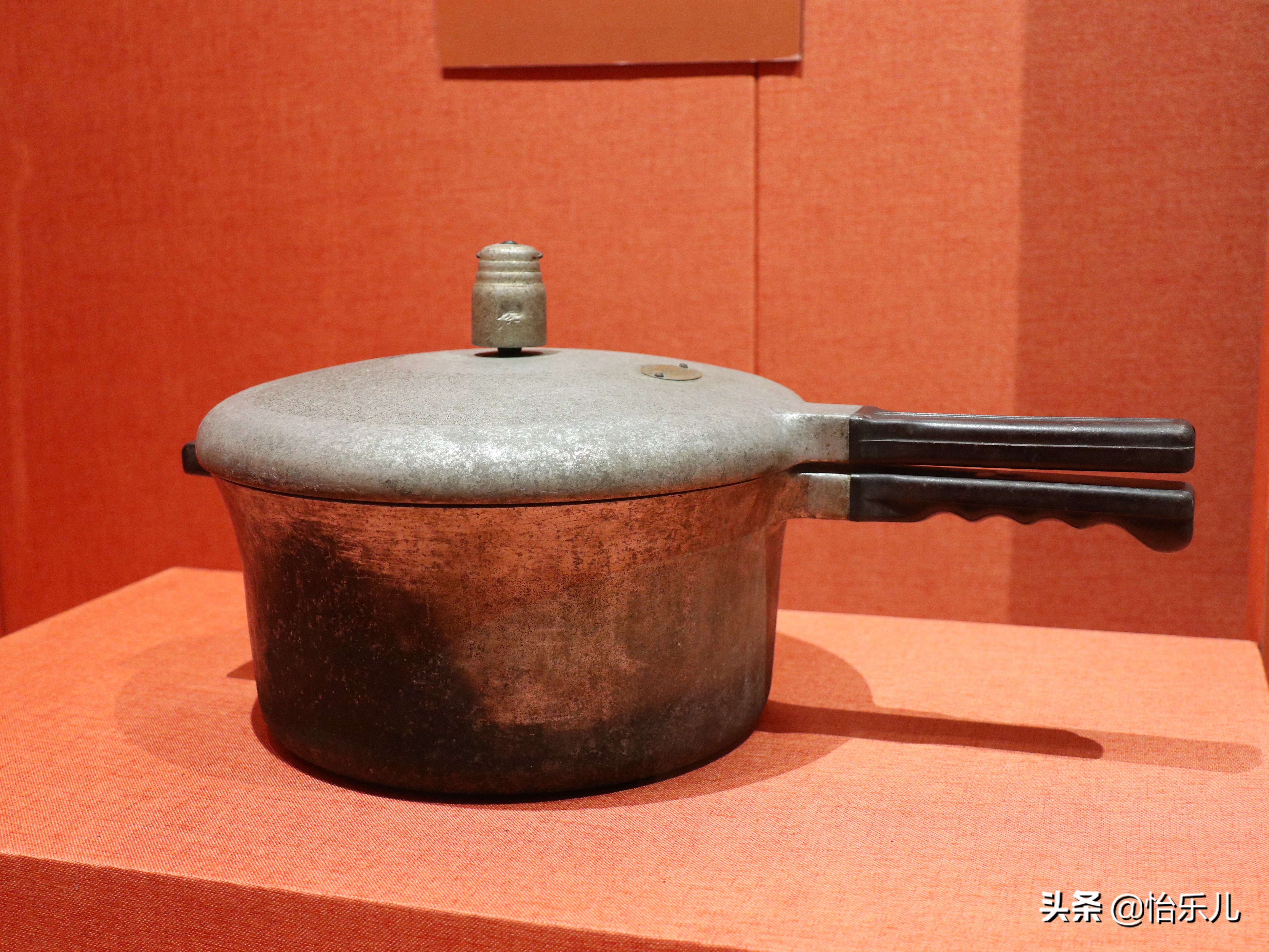 88张图还原百年前广东人“海淘”账单：穿衣化妆购物竟如此时髦