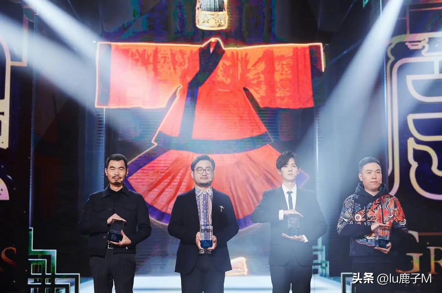 灏忛箍鍏堢敓鏈嶉グ,灏忛箍鍏堢敓绮惧搧鏈嶈