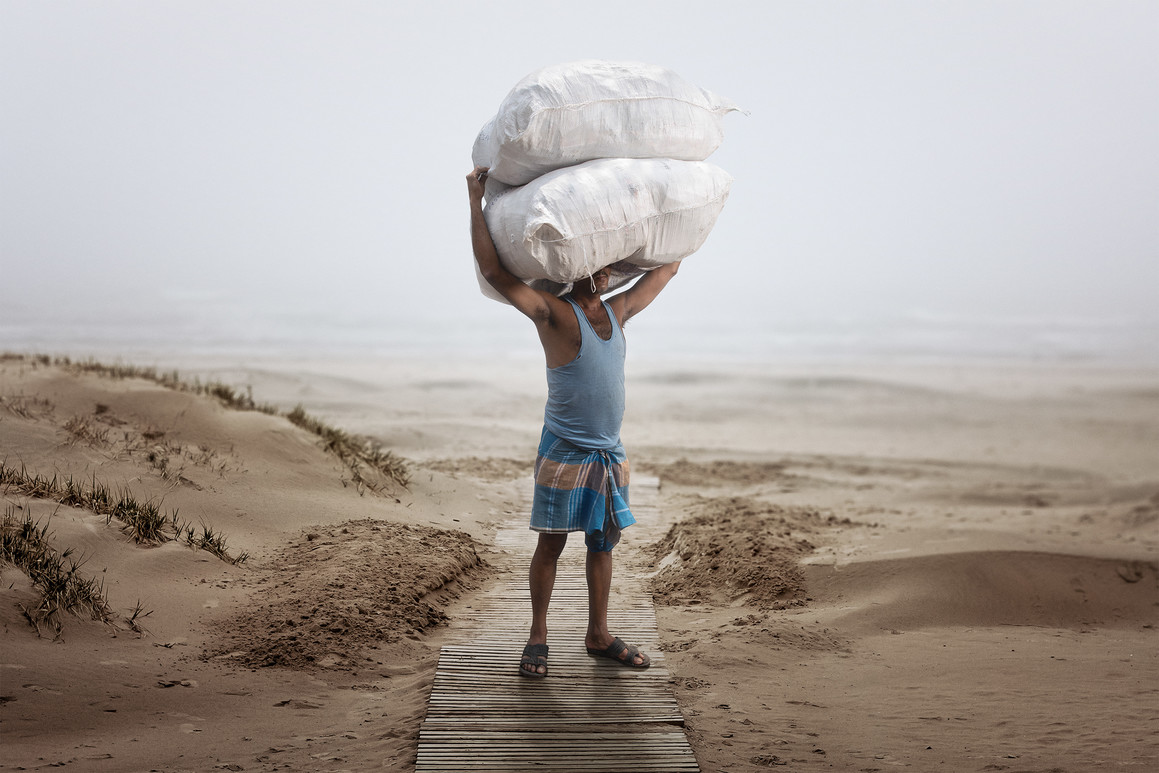 每日特效海报设计,文字特效设计海报