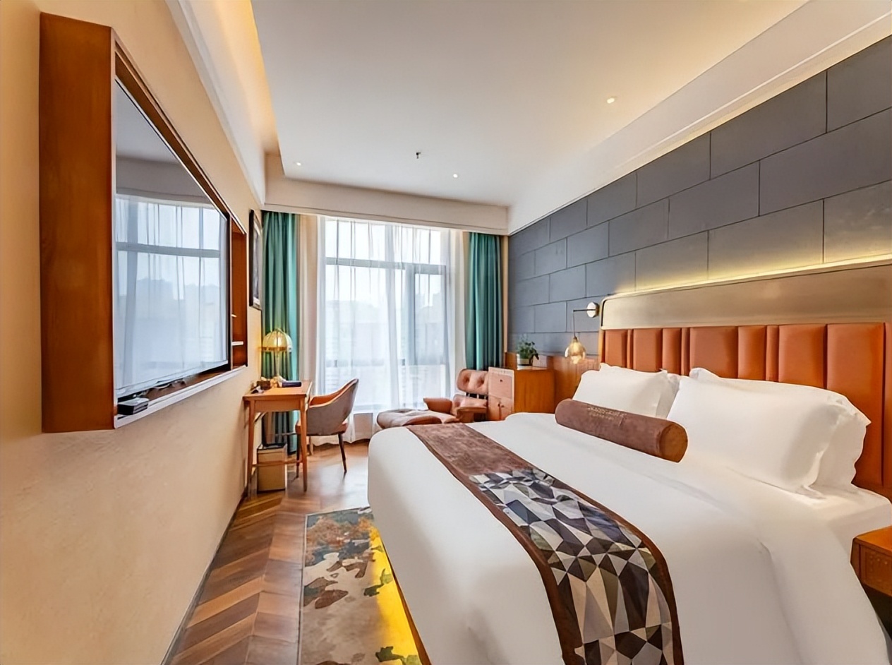 8店齐开,喆啡酒店竞争优势