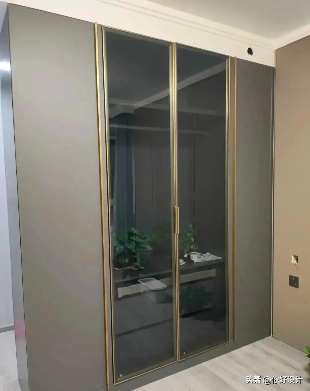 三十厘米宽的衣柜推荐,三十款卧室高颜值衣柜案例