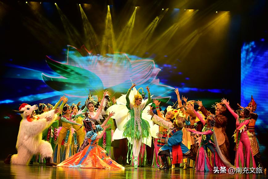 南充全国儿童戏剧展演,首届少年儿童戏剧展演