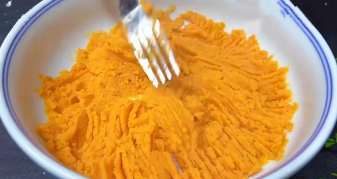 炸红薯丸子怎么炸又酥又脆,炸红薯丸子怎么炸得又酥又脆