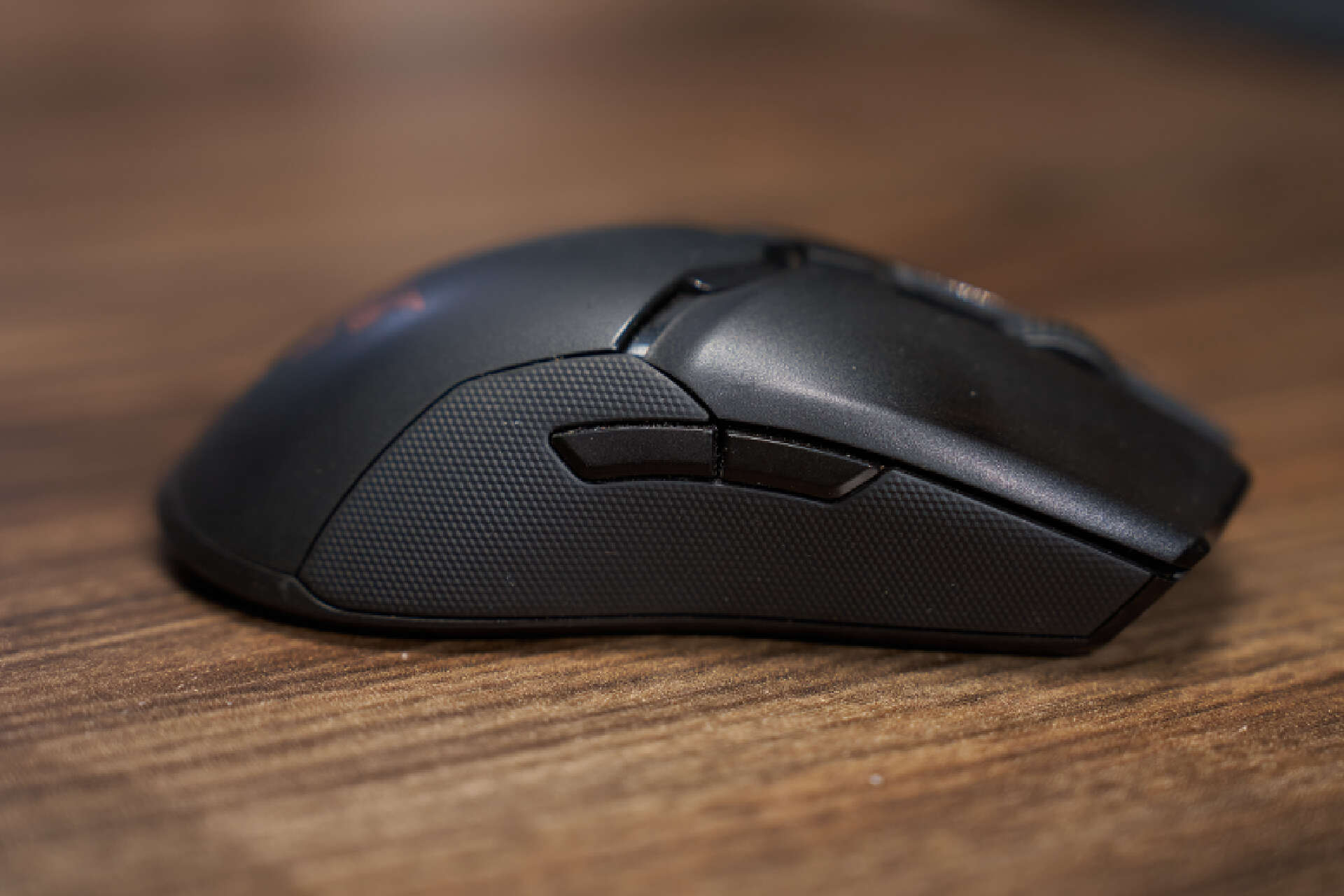 便宜鼠标和电竞鼠标外观对比,精选五款无线鼠标百元性价比之选