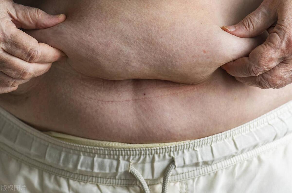 男朋友老说我身上有体香,男友身上有老人味