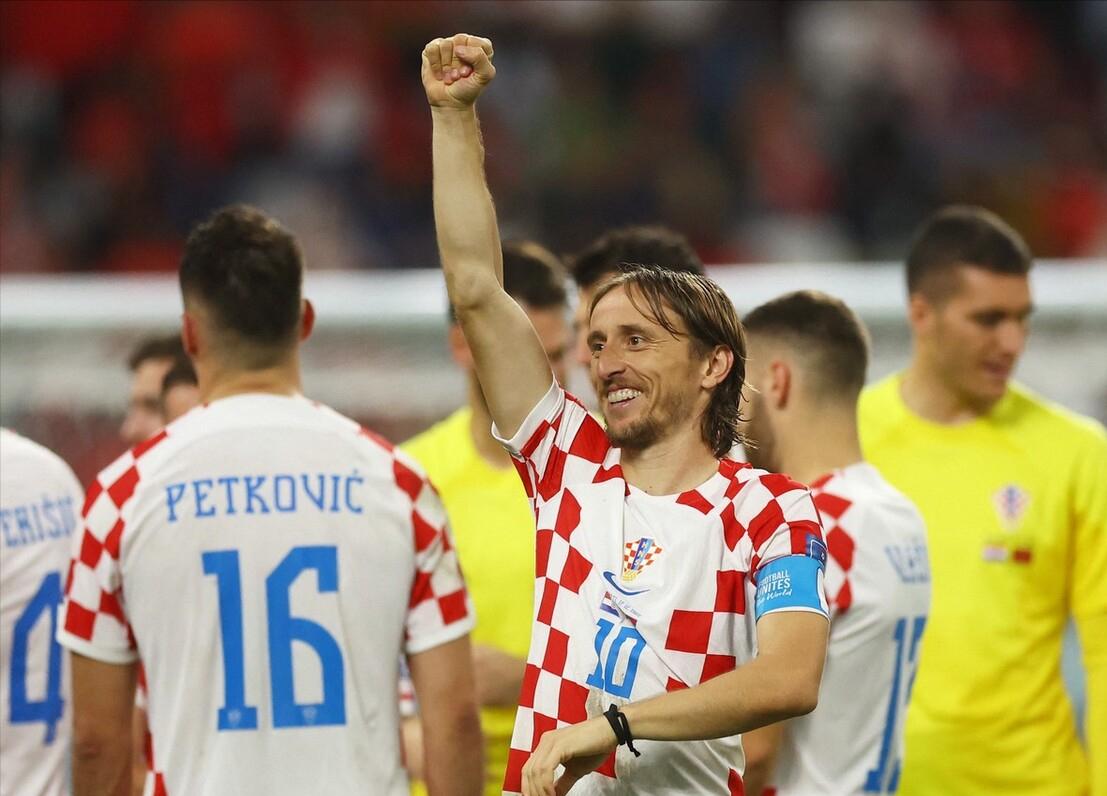 战火中走出的金球先生莫德里奇,莫德里奇年轻过人集锦