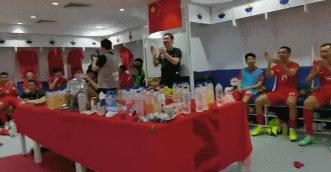 瓒冲崗纭皵涓秴鐞冭瘎,瓒冲崗鍐呴儴浜哄＋璇勪环涓秴